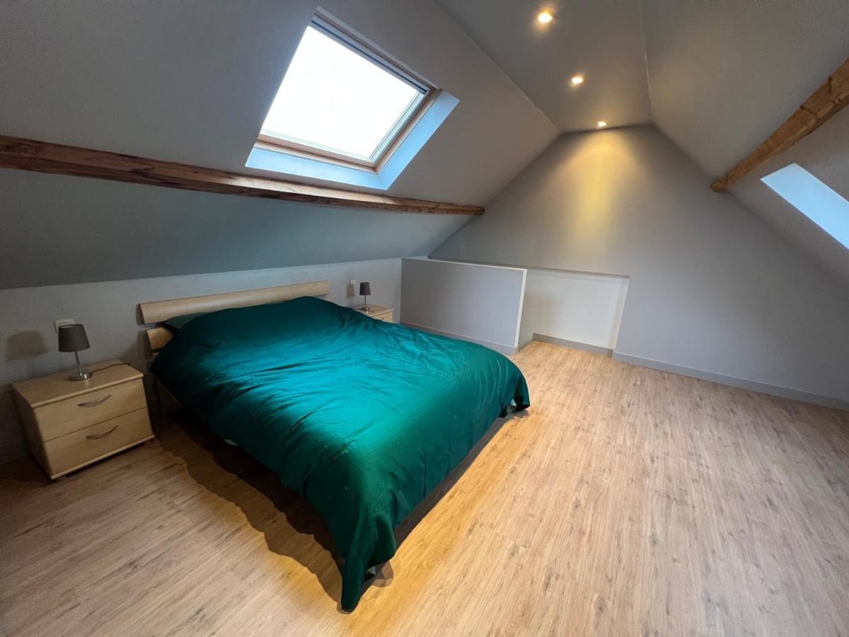 Ruim App. Met Grote Garage Apartment Ieper Exterior photo